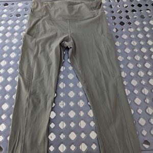 Lululemon size 10 leggings in Green